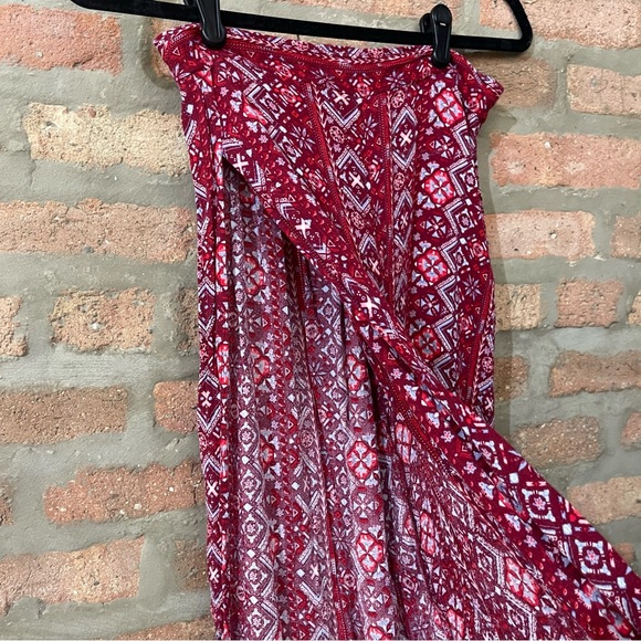 Flowy pants. - Picture 2 of 5